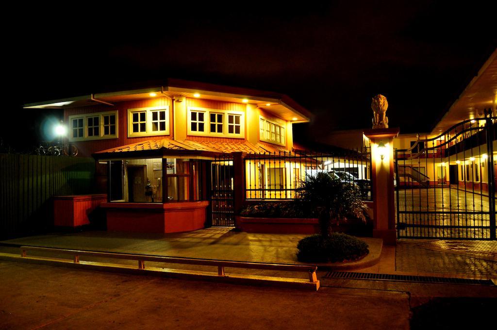 Prado Inn & Suites San José Exteriér fotografie